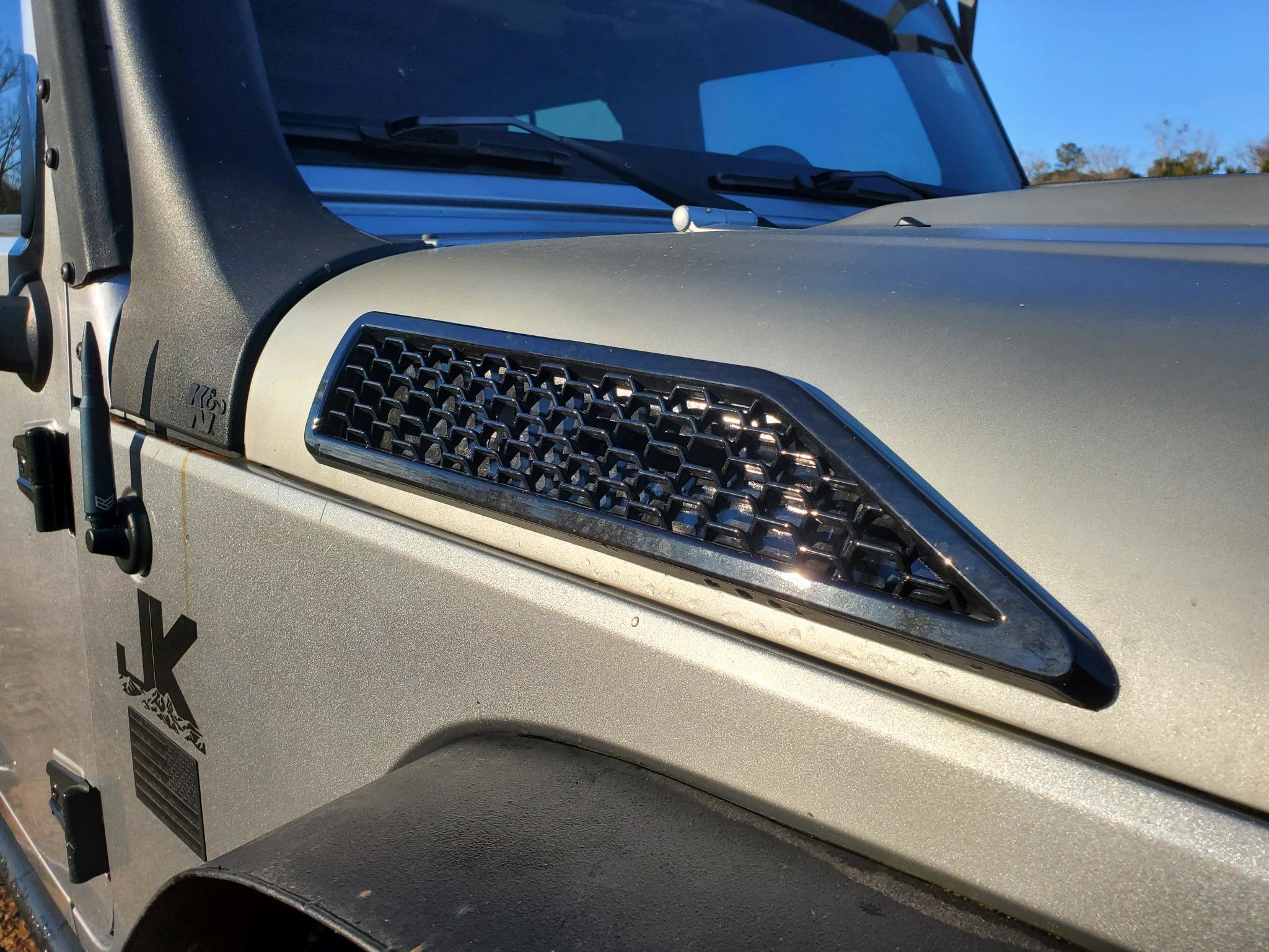 Used 2014 Jeep Wrangler Unlimited Sahara image 16