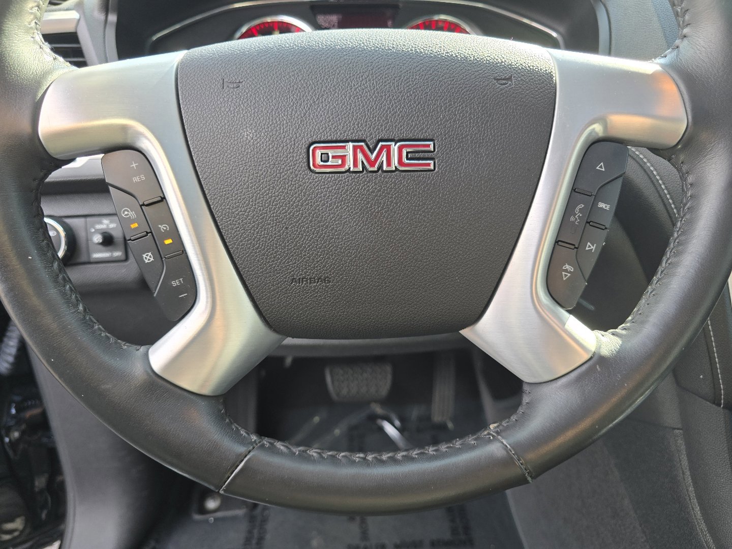 Used 2017 GMC Acadia Limited SLT image 41