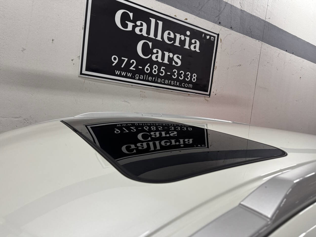 Used 2019 INFINITI QX60 Luxe w/ Essential Package image 12