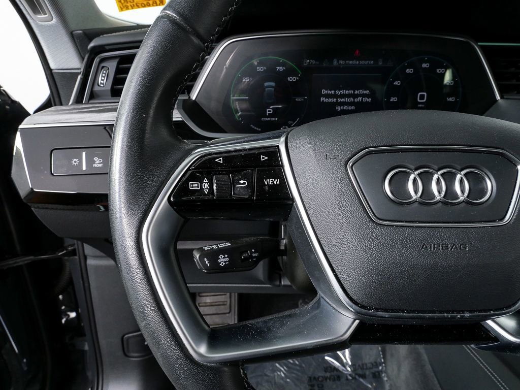 Used 2024 Audi Q8 e-tron Prestige w/ Prestige Package image 10