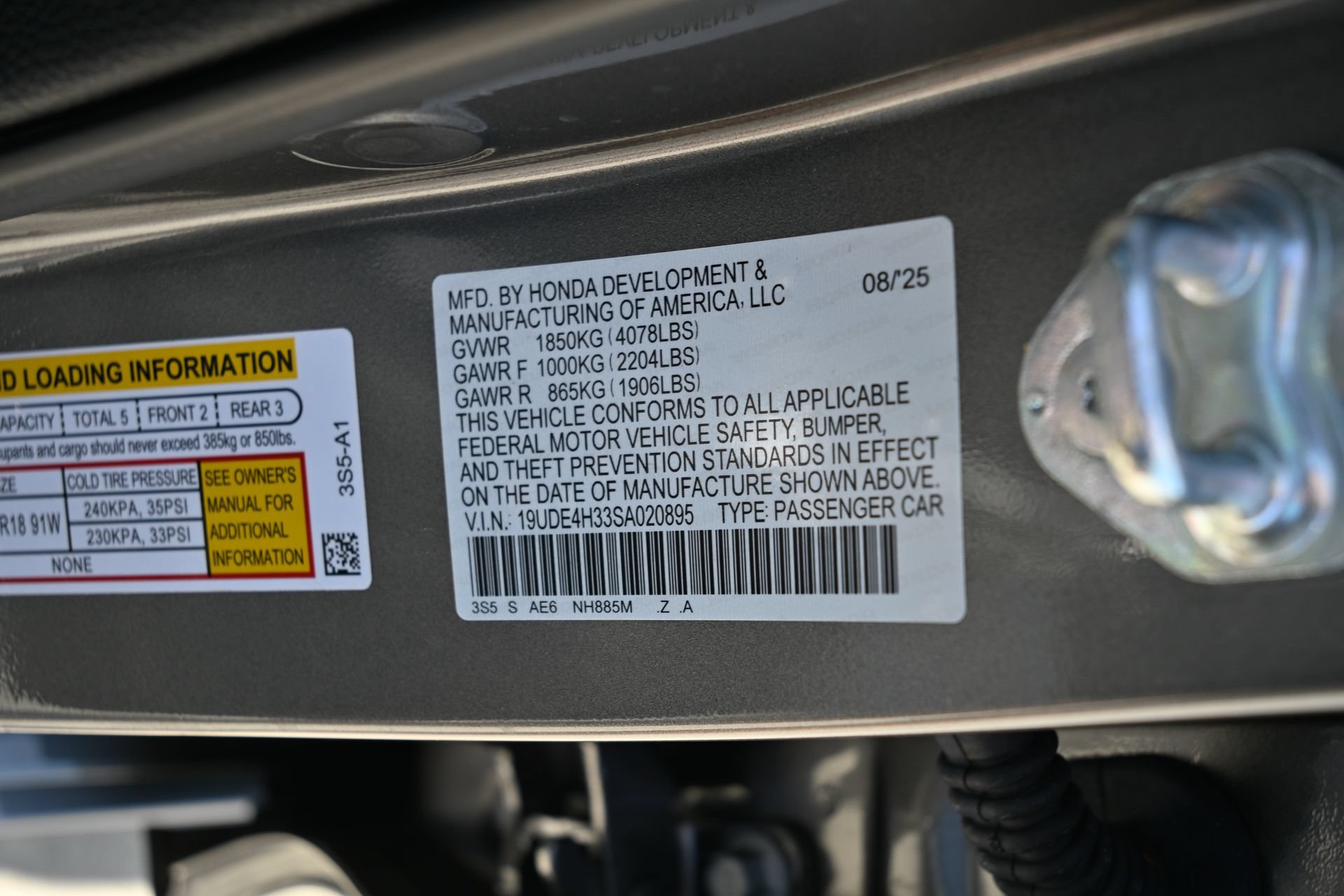 Used 2025 Acura Integra A-Spec FWD image 34