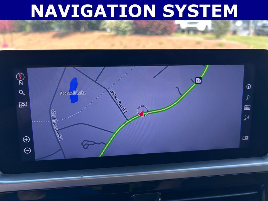 Used 2022 Lexus GX 460 Premium w/ Premium Package image 4