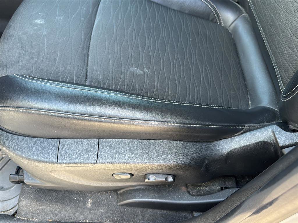 Used 2016 Buick Encore FWD image 18