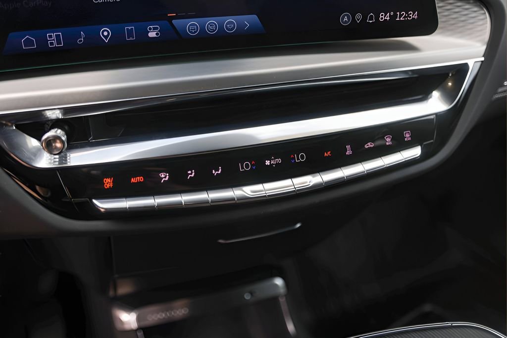 Certified 2025 Cadillac Lyriq Luxury w/ LPO, Floor Liner Package image 17