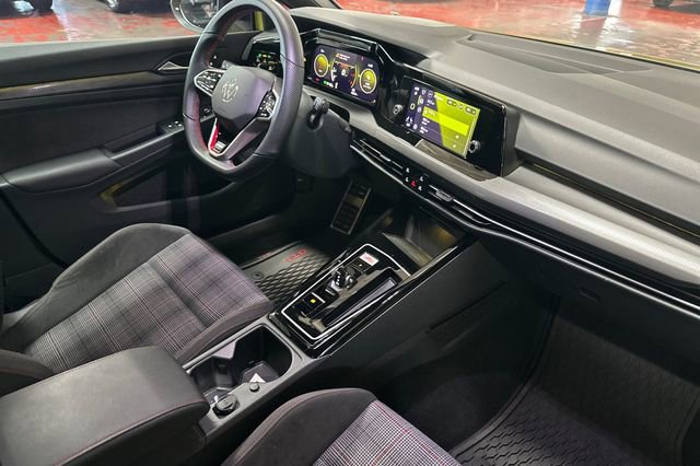 Used 2023 Volkswagen GTI 40th Anniversary Edition FWD image 19