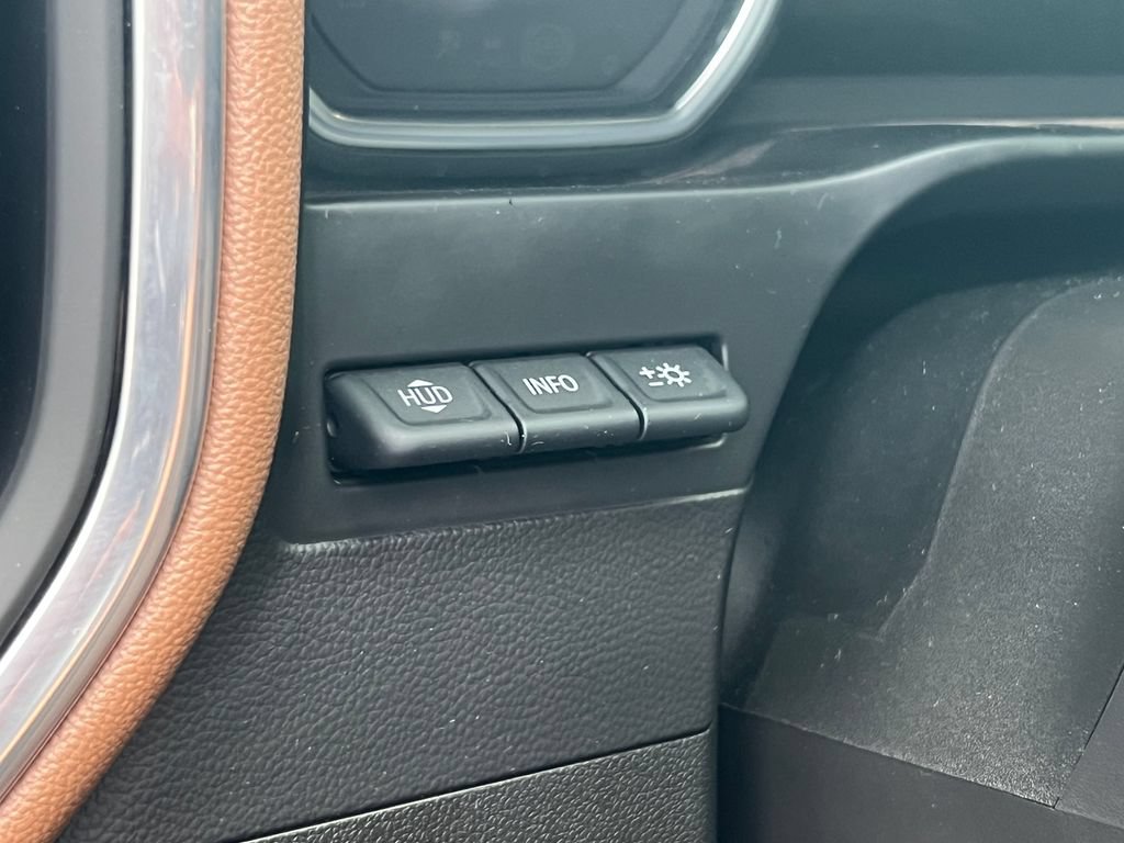 Used 2021 Chevrolet Silverado 3500 High Country AWD/4WD image 30