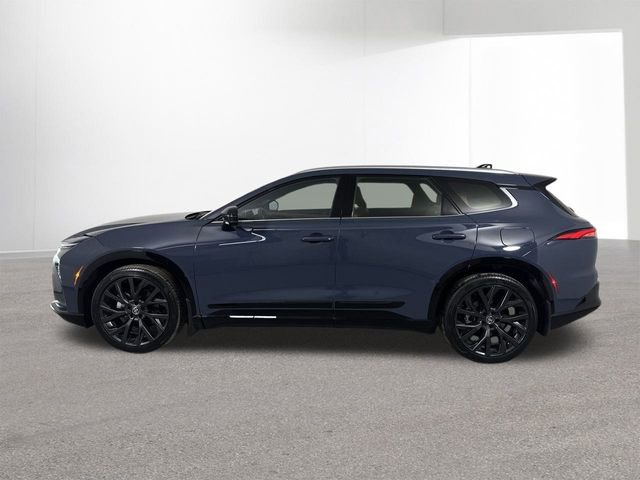 Used 2025 Toyota Crown Signia w/ Advanced Technology Package image 29