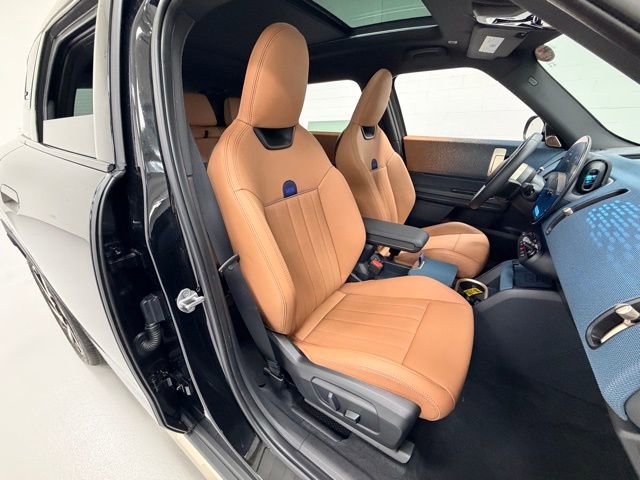 Used 2025 MINI Cooper Countryman S w/ Comfort Package Max image 30