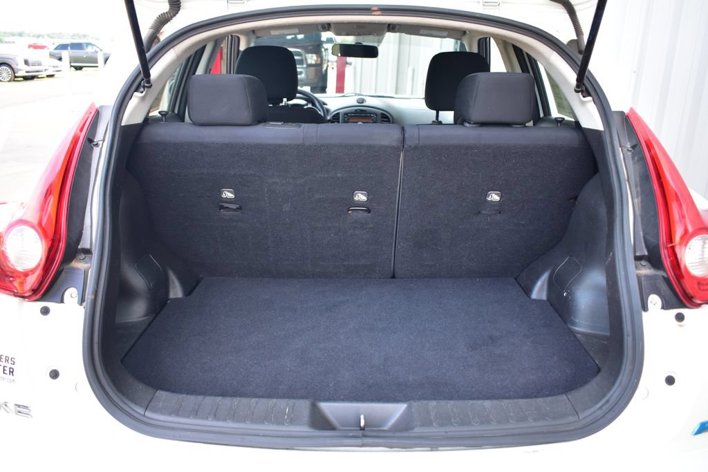 Used 2014 Nissan Juke S FWD image 21