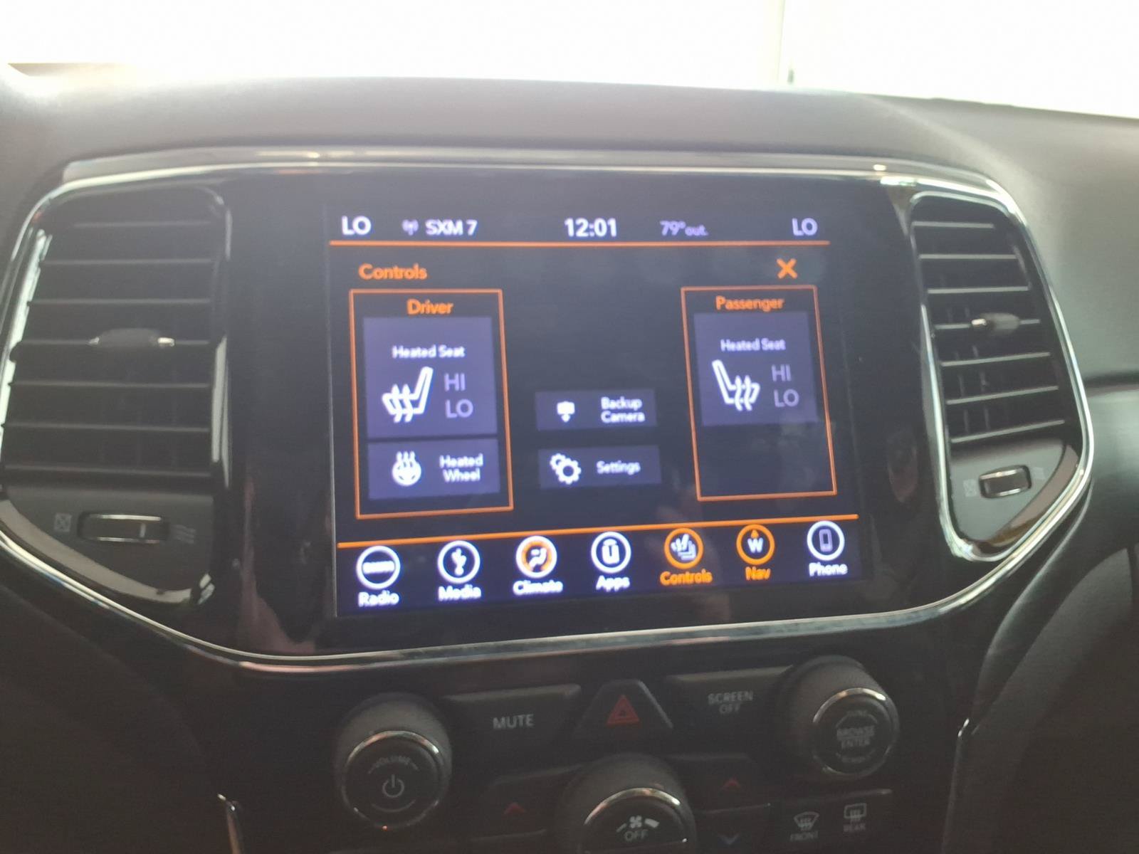 Used 2019 Jeep Grand Cherokee Altitude AWD/4WD image 28