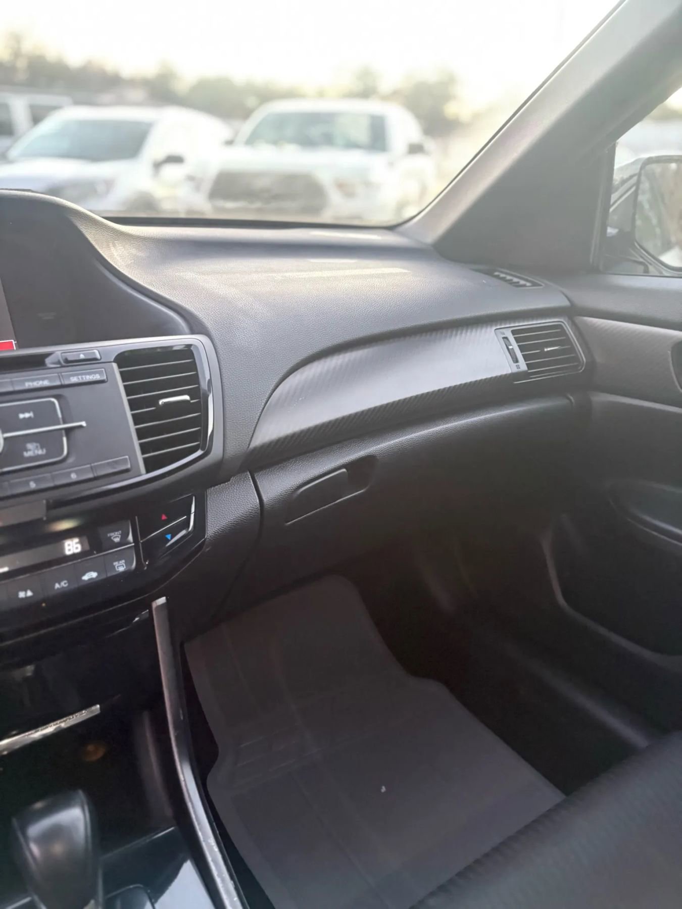 Used 2017 Honda Accord Sport image 22