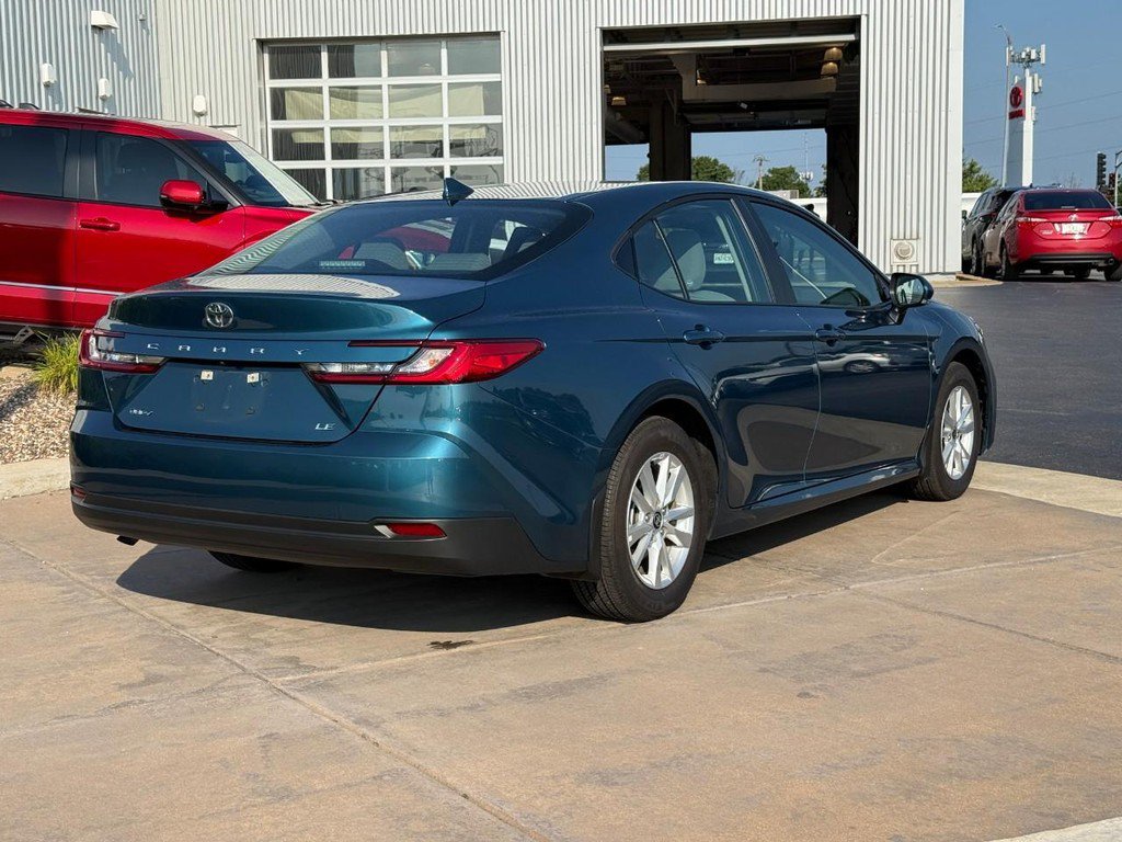 Certified 2025 Toyota Camry LE FWD image 5