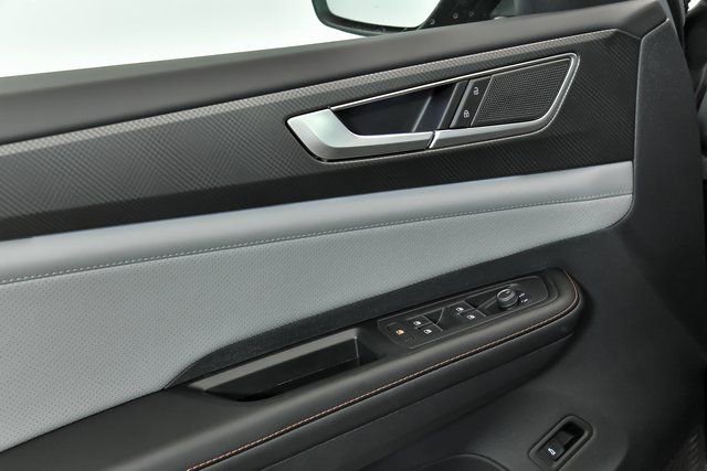 New 2026 Volkswagen Atlas Peak Edition AWD/4WD image 5