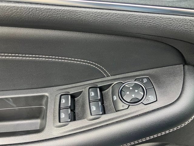 Used 2024 Ford Edge Titanium AWD/4WD image 13