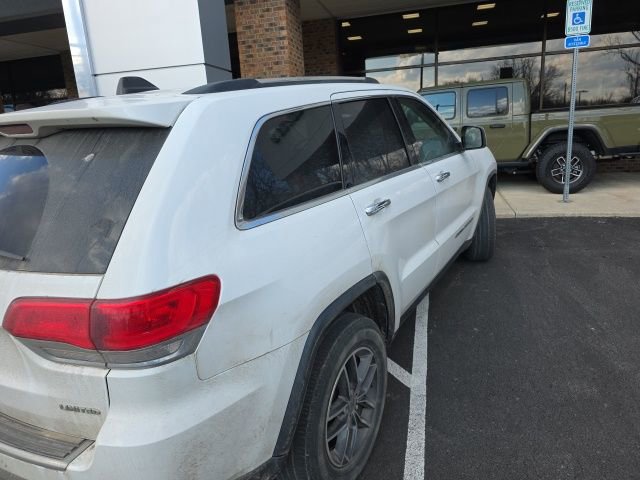 Used 2019 Jeep Grand Cherokee Limited w/ Luxury Group II image 12