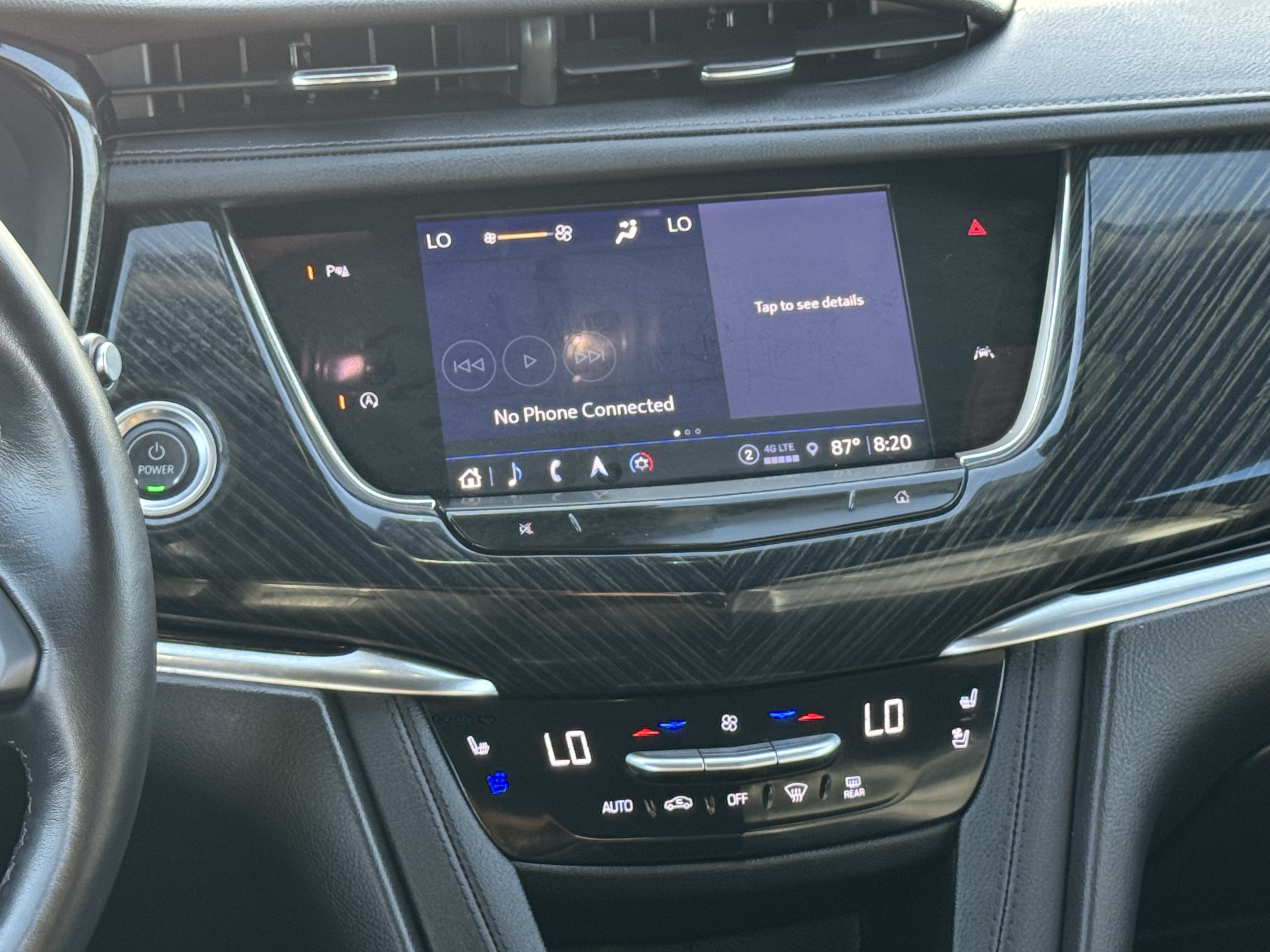 Used 2025 Cadillac XT6 Premium Luxury FWD image 16