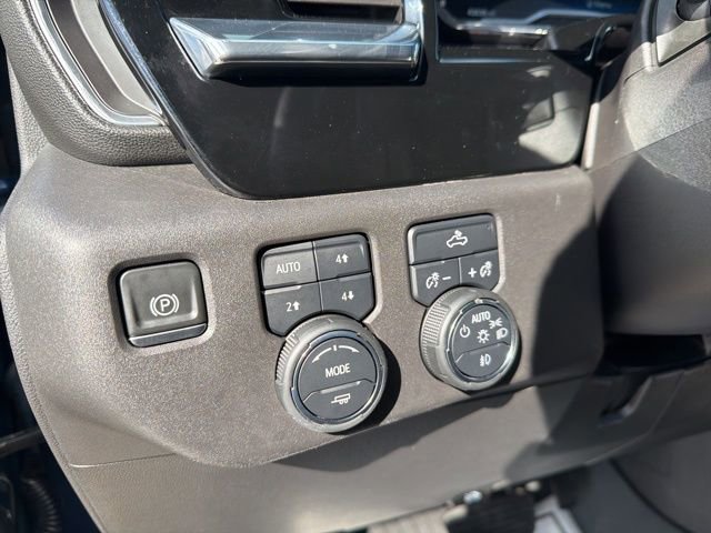 Used 2023 Chevrolet Silverado 1500 LT Trail Boss w/ Protection Package AWD/4WD image 26
