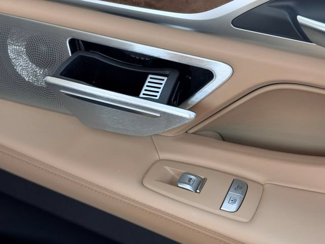 Used 2018 BMW 750i RWD image 29