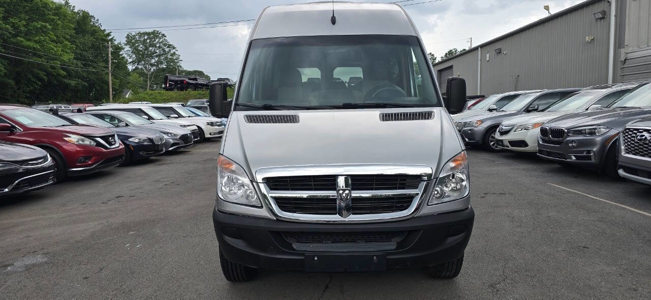 Used 2008 Dodge Sprinter 2500 RWD image 2