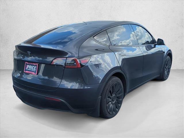Used 2025 Tesla Model Y Long Range RWD image 6
