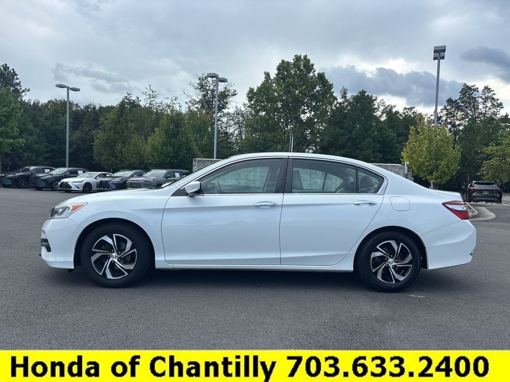 Used 2016 Honda Accord LX image 4