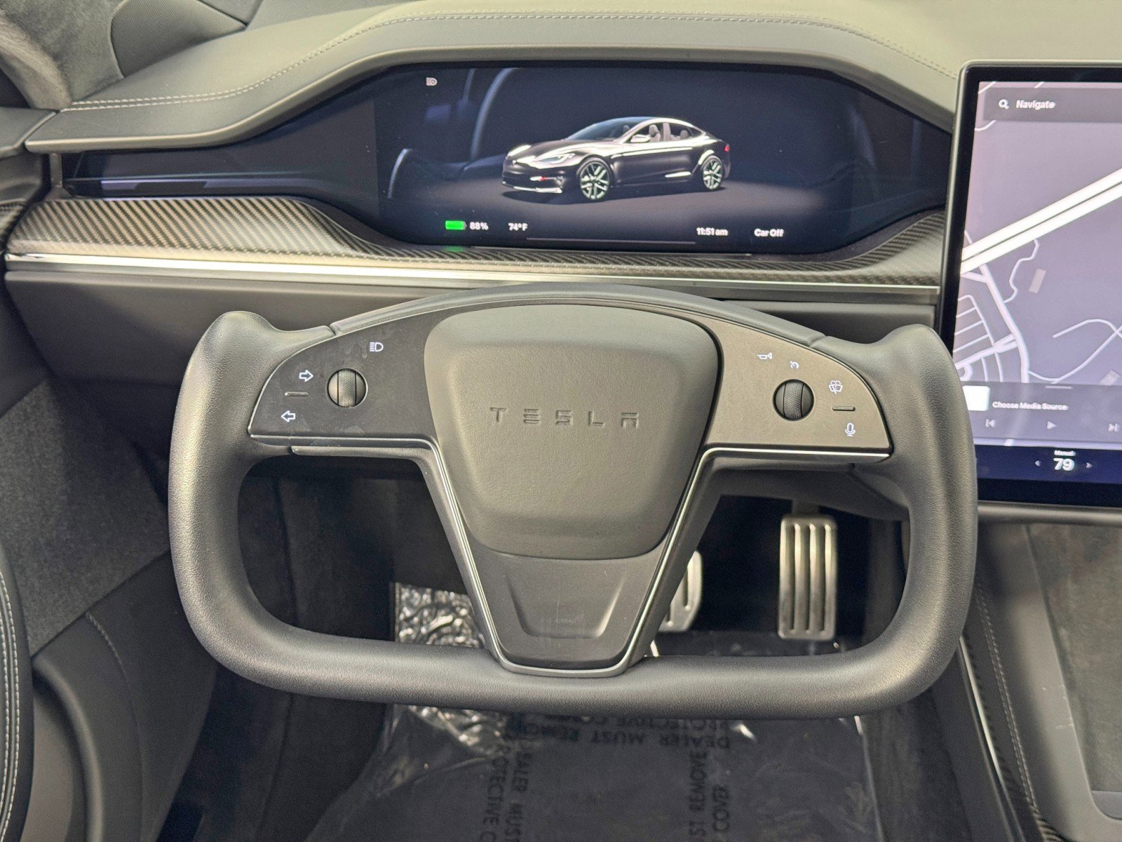 Used 2021 Tesla Model S Plaid image 19