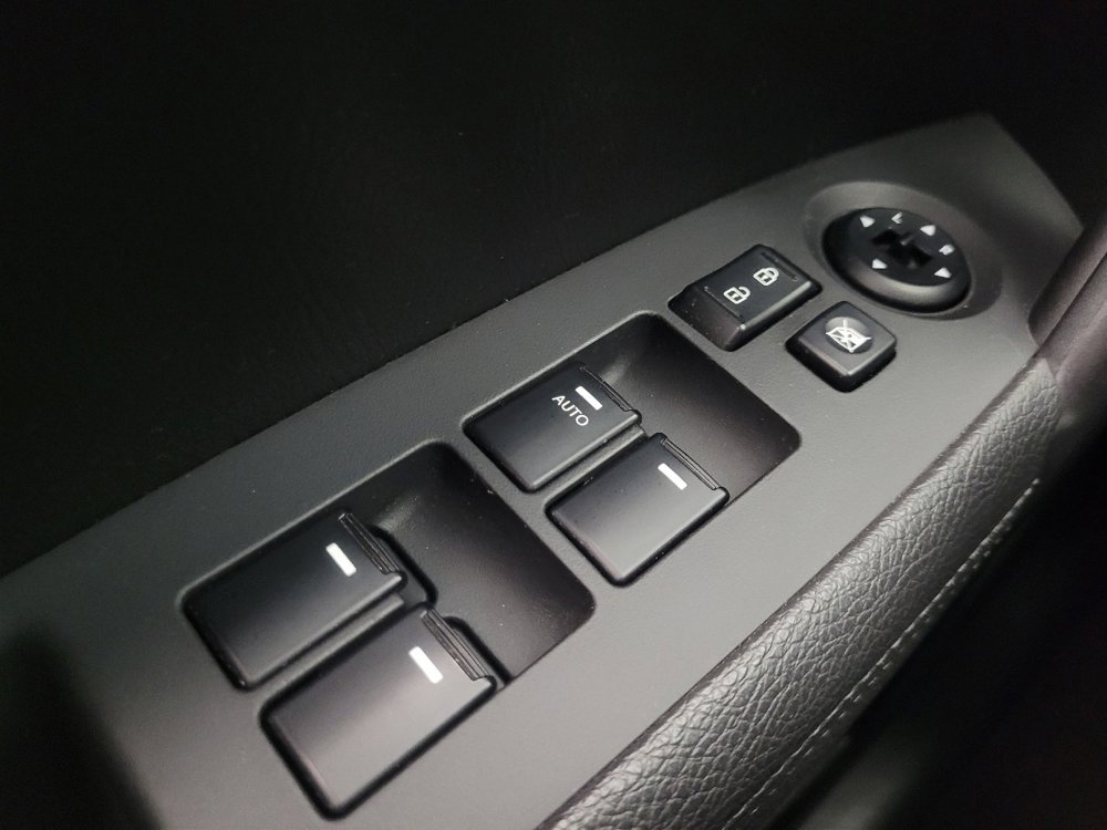 Used 2013 Kia Sorento LX w/ Convenience Pkg image 27