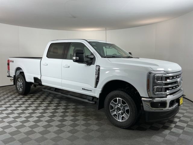 Certified 2025 Ford F350 Lariat w/ FX4 Off-Road Package image 3