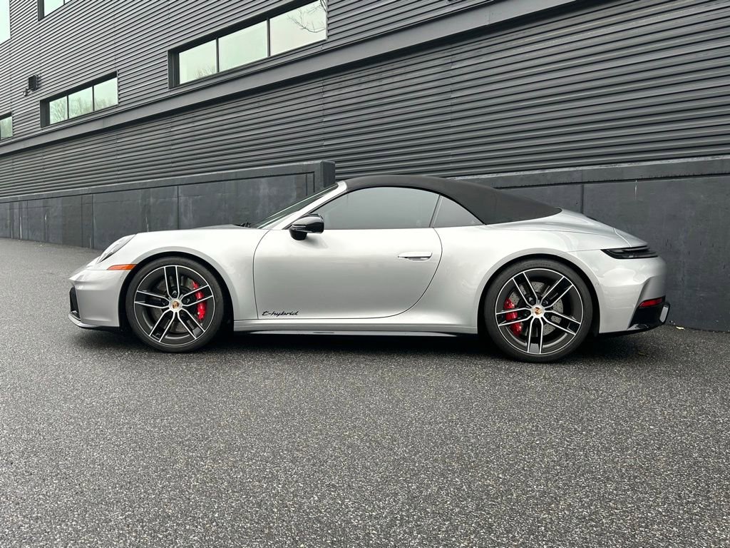 Certified 2026 Porsche 911 Carrera GTS RWD image 7
