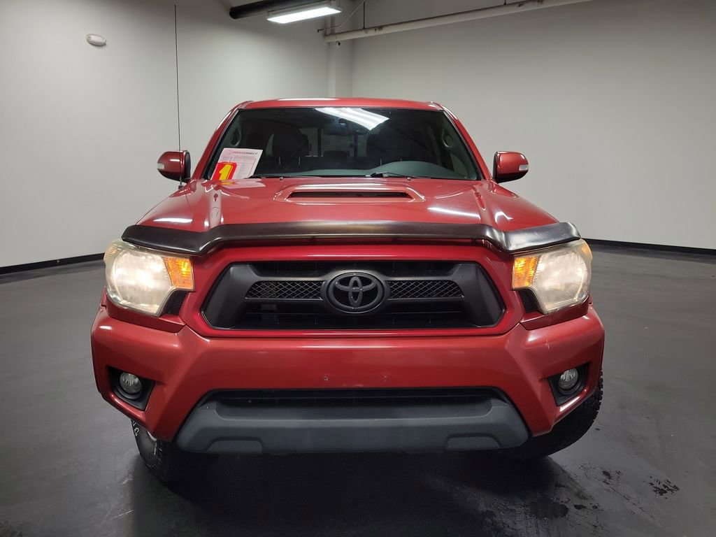Used 2013 Toyota Tacoma 4x4 Double Cab image 2