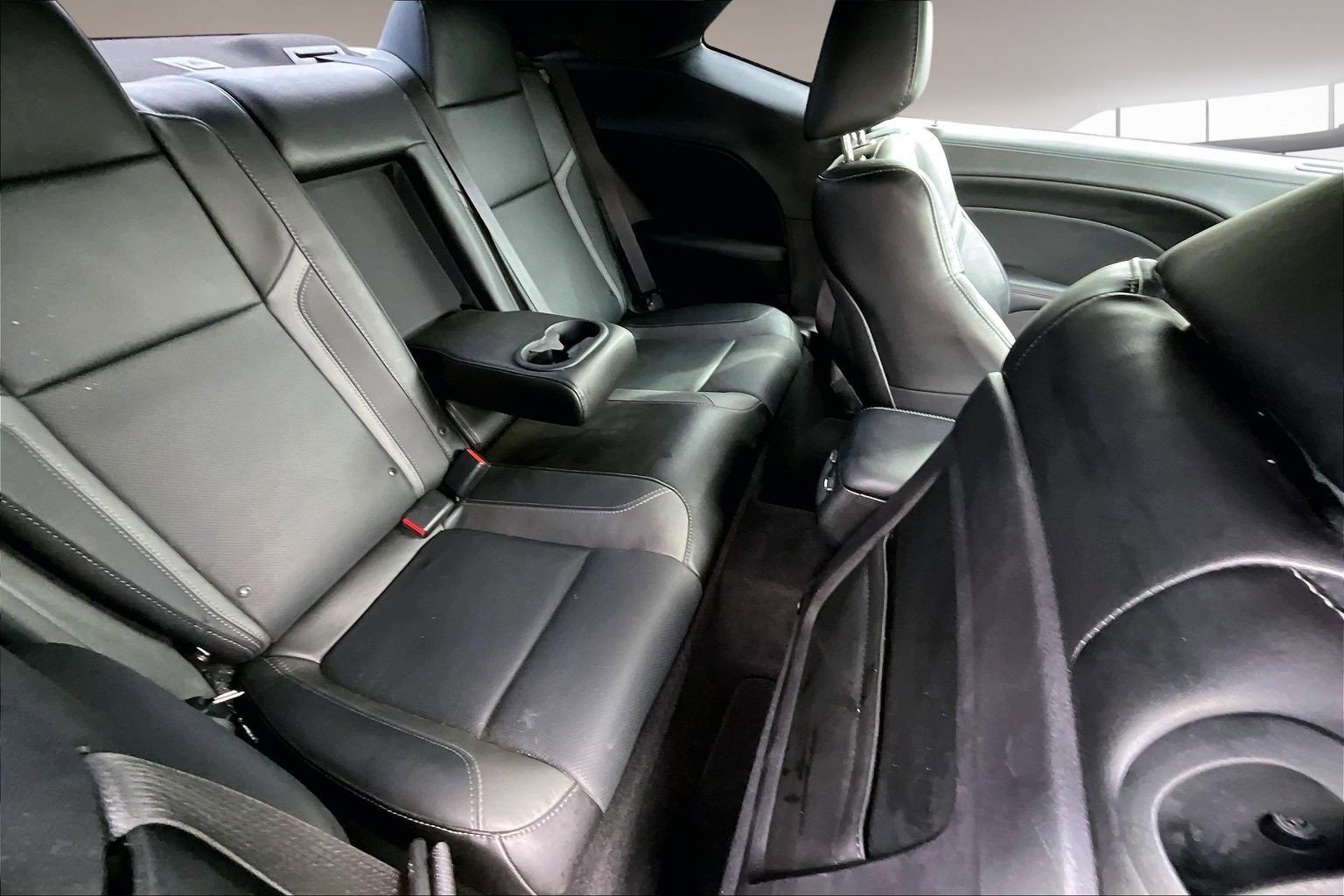 Used 2023 Dodge Challenger SXT w/ Plus Package image 25