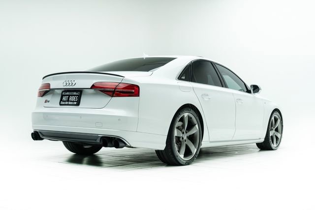 Used 2016 Audi S8 w/ Driver Assistance Package image 12