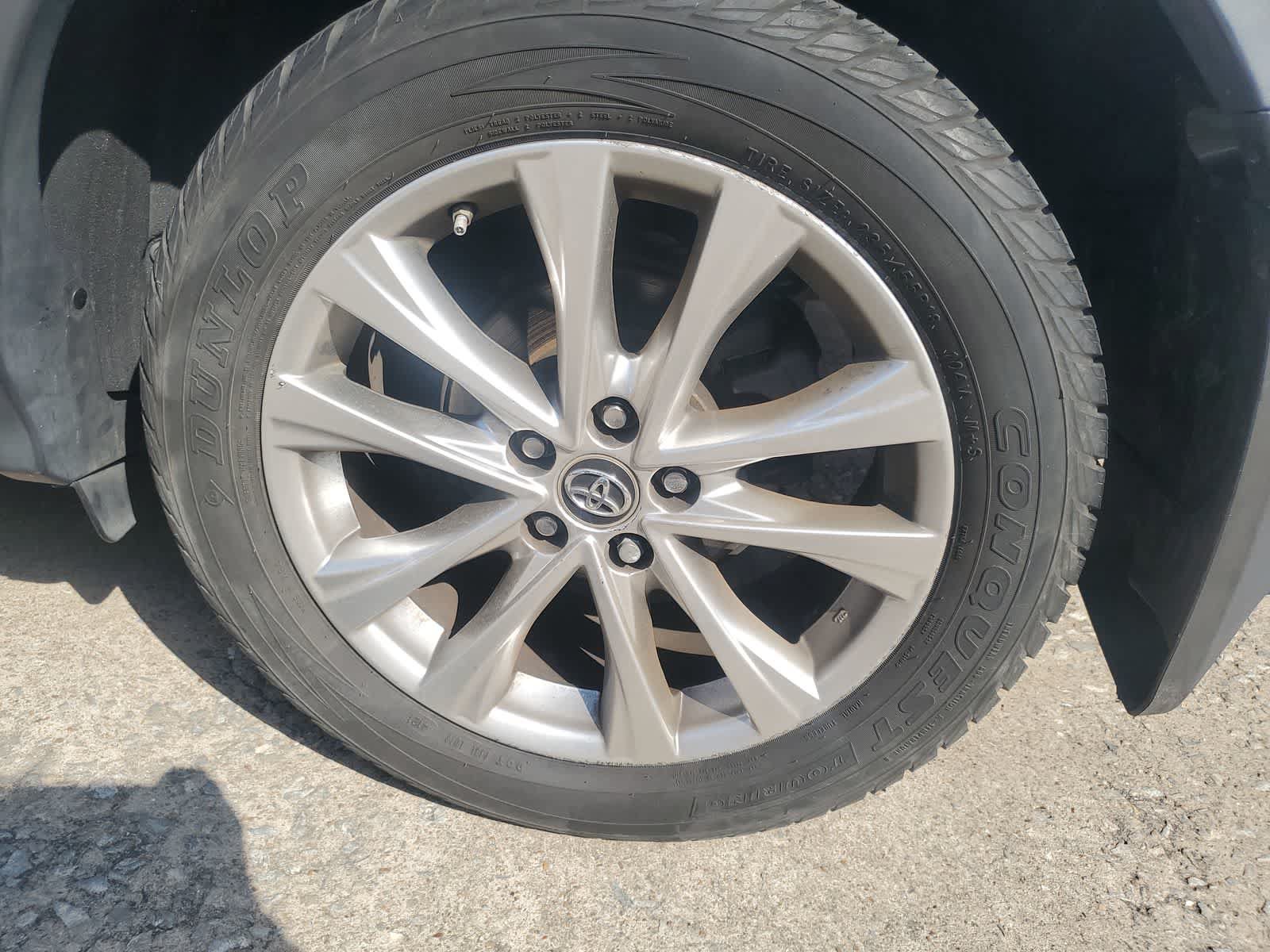 Used 2016 Toyota RAV4 Limited FWD image 12