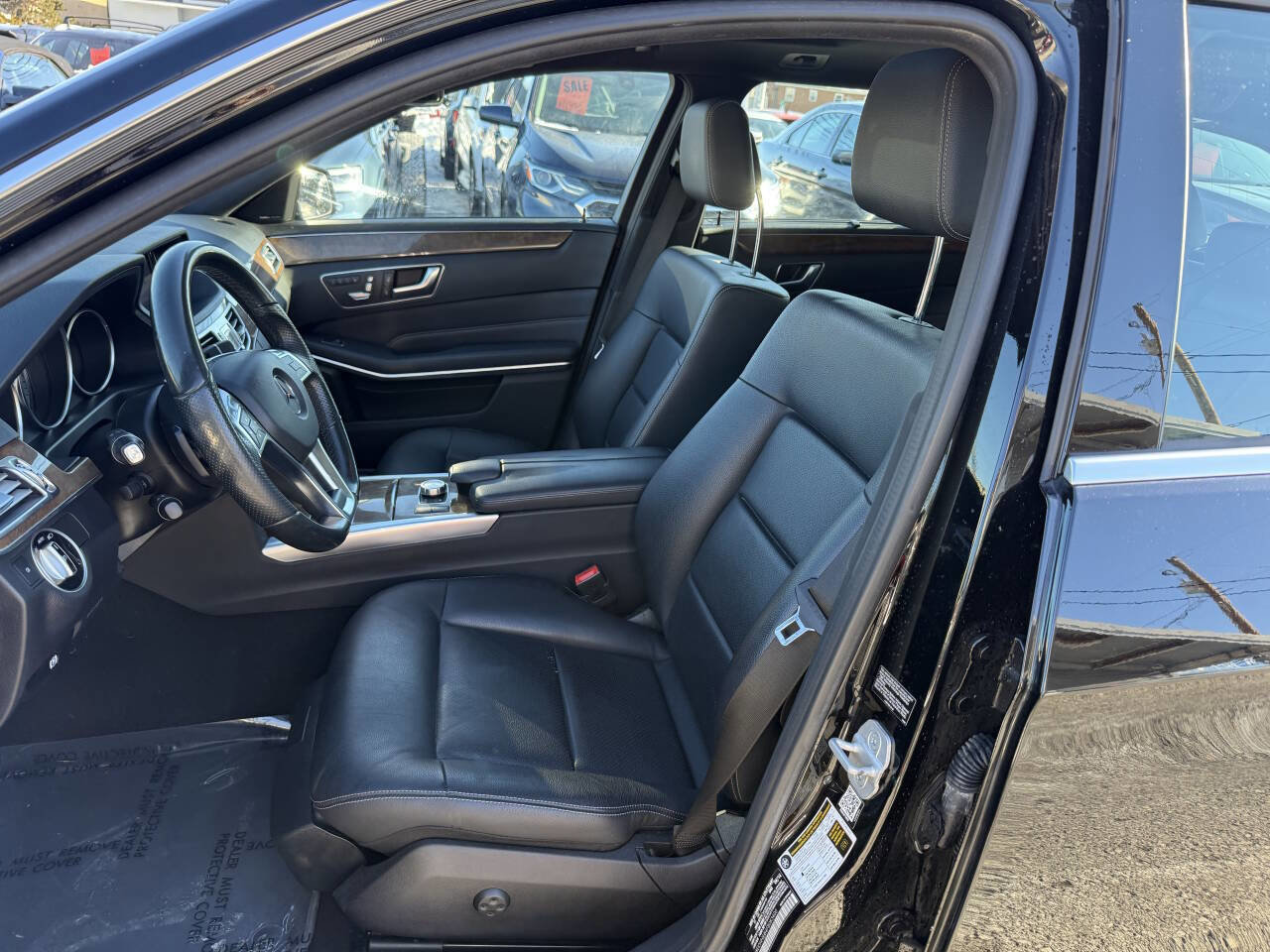 Used 2015 Mercedes-Benz E 350 E 350 4MATIC AWD 4dr Wagon w/ Premium 1 Package image 6