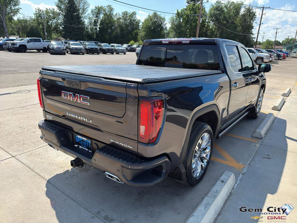 Used 2023 GMC Sierra 1500 Denali w/ Denali Reserve Package image 5