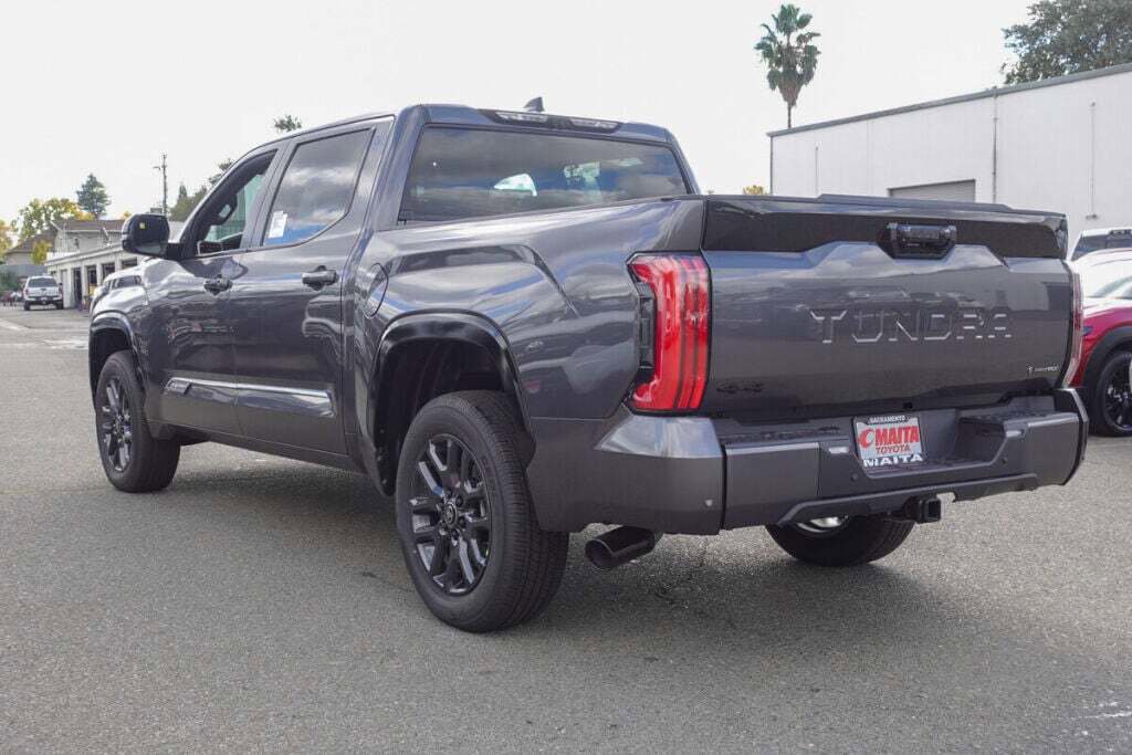 New 2026 Toyota Tundra Platinum AWD/4WD image 5
