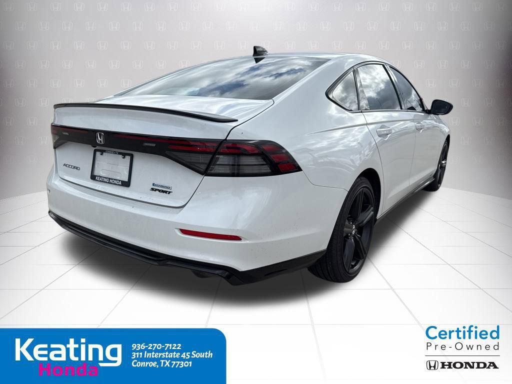 Used 2025 Honda Accord Sport image 4
