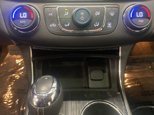 Used 2020 Chevrolet Impala LT w/ LT Convenience Package image 24