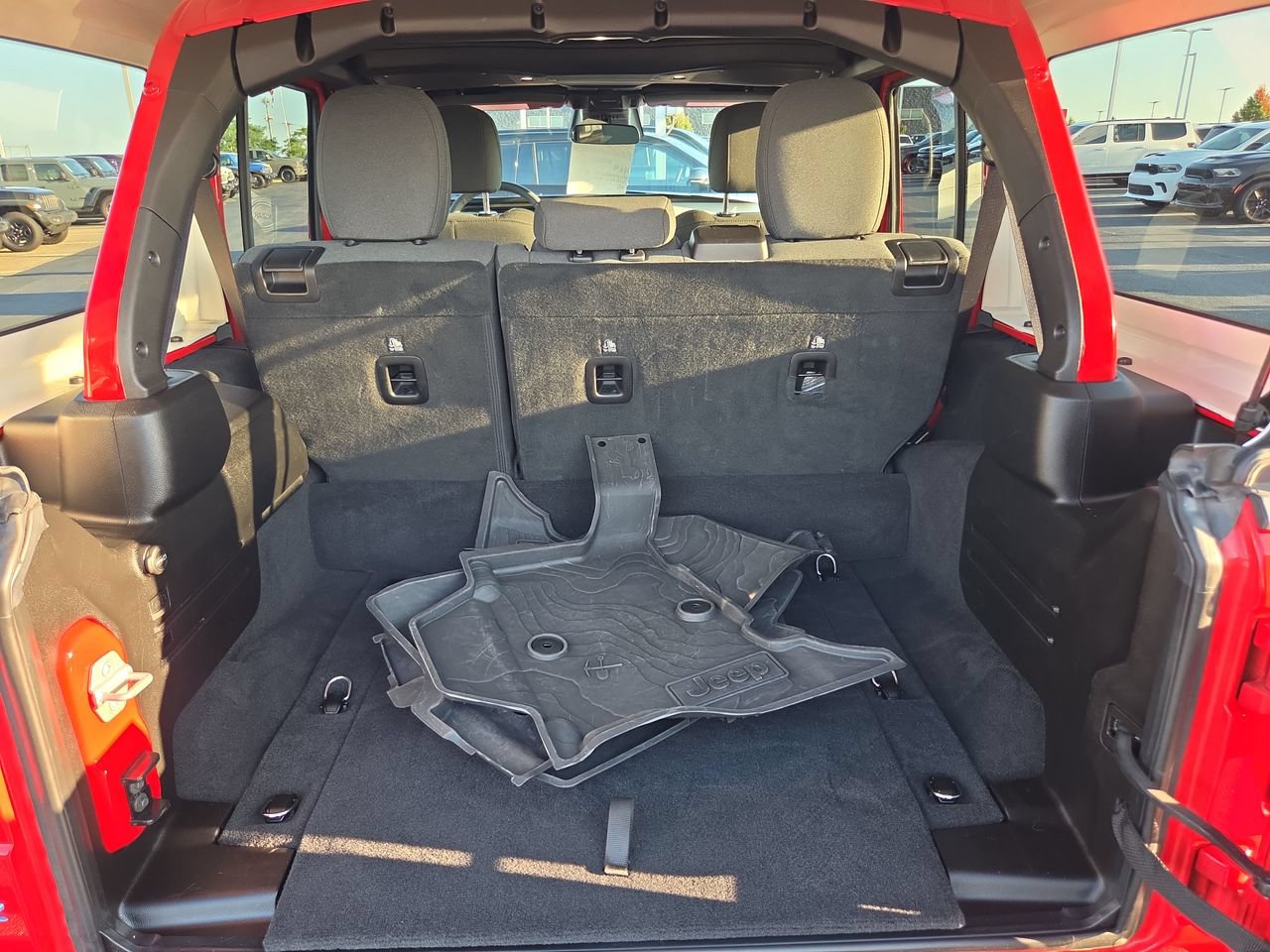 Used 2025 Jeep Wrangler Unlimited Sport S 4xe AWD/4WD image 15