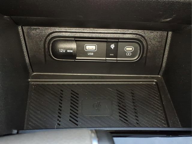 Used 2025 Kia Sportage X-Line w/ Premium Package image 19