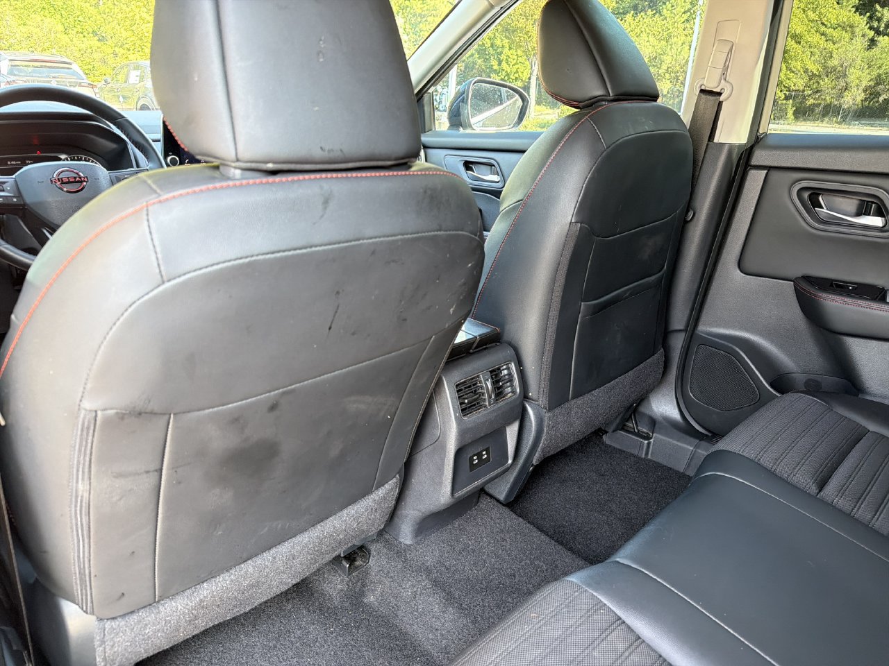 Certified 2025 Nissan Rogue SV AWD/4WD image 19