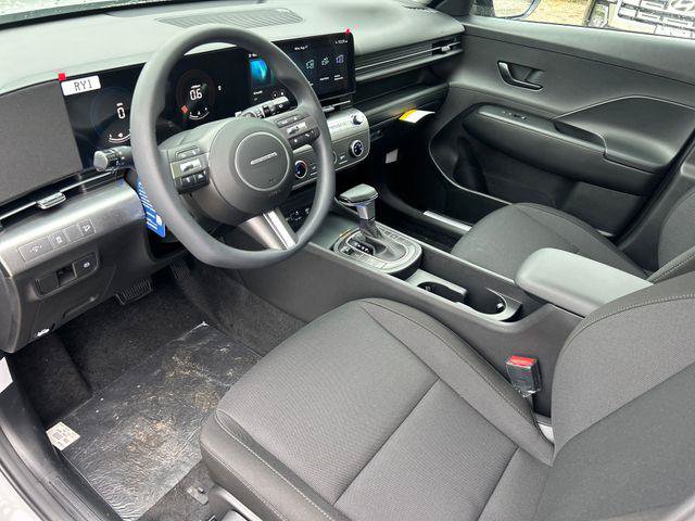 New 2027 Hyundai Kona SE AWD/4WD image 13