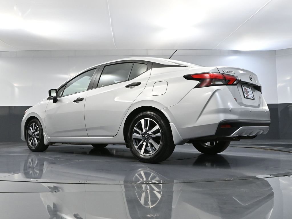 Used 2024 Nissan Versa S w/ S Plus Package image 49