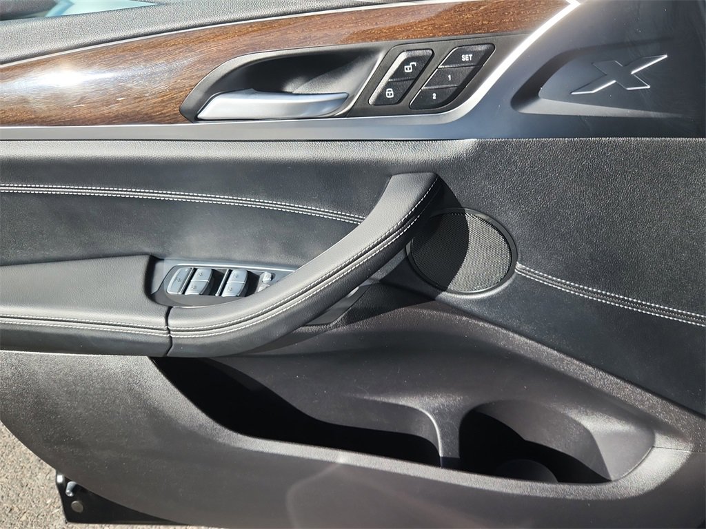 Used 2022 BMW X3 xDrive30i w/ Premium Package 2 image 9