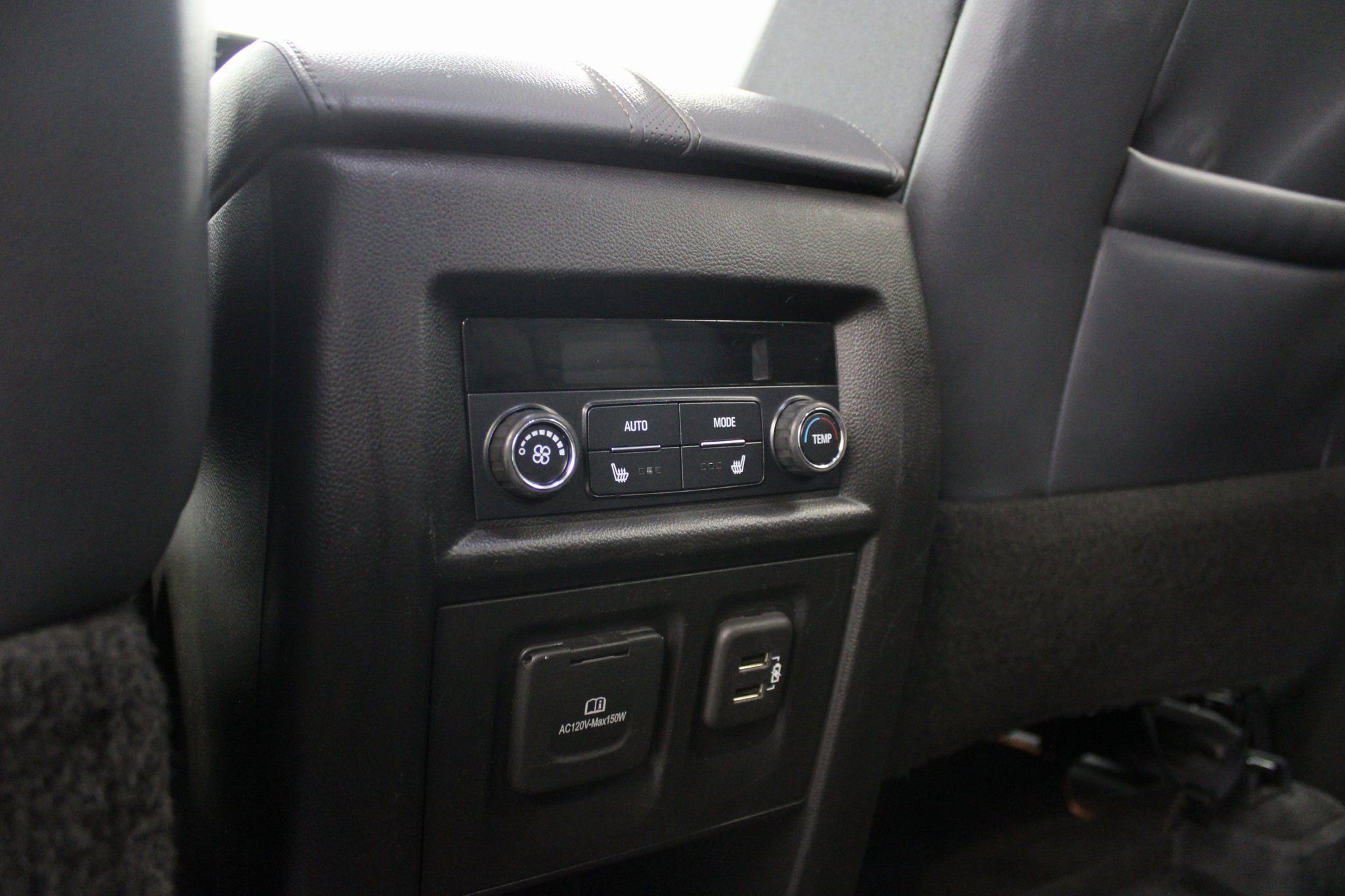 Used 2021 Chevrolet Traverse Premier w/ LPO, Floor Liner Package image 25