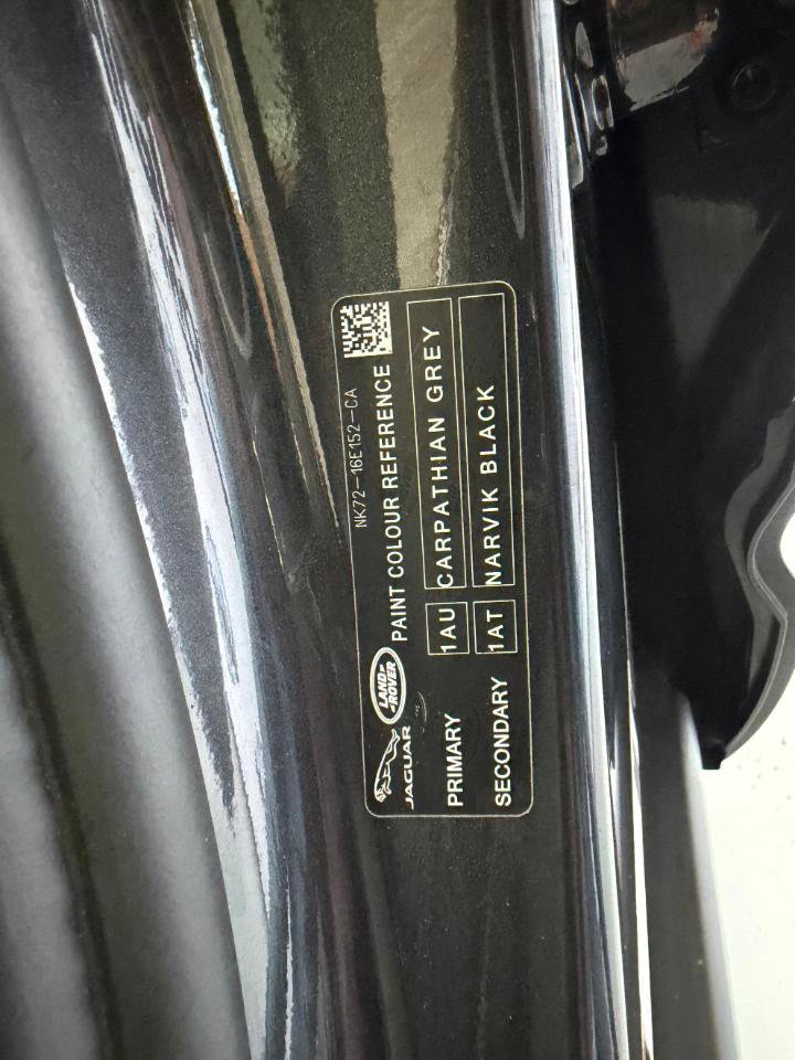 Used 2024 Land Rover Defender 110 Carpathian Edition image 17