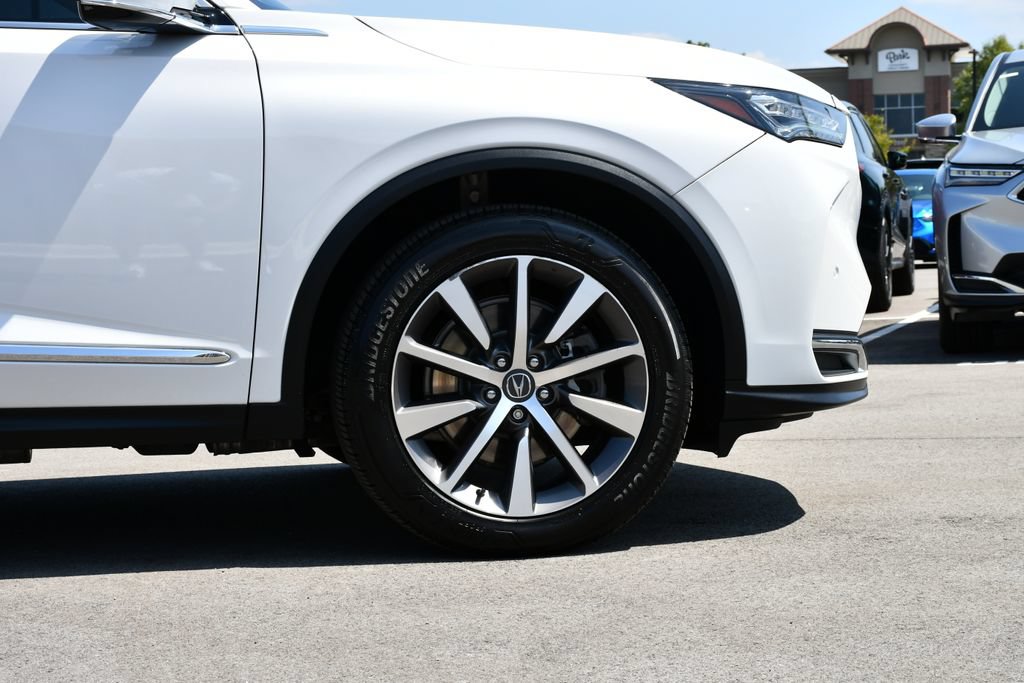 Used 2025 Acura MDX FWD w/ Technology Package image 12