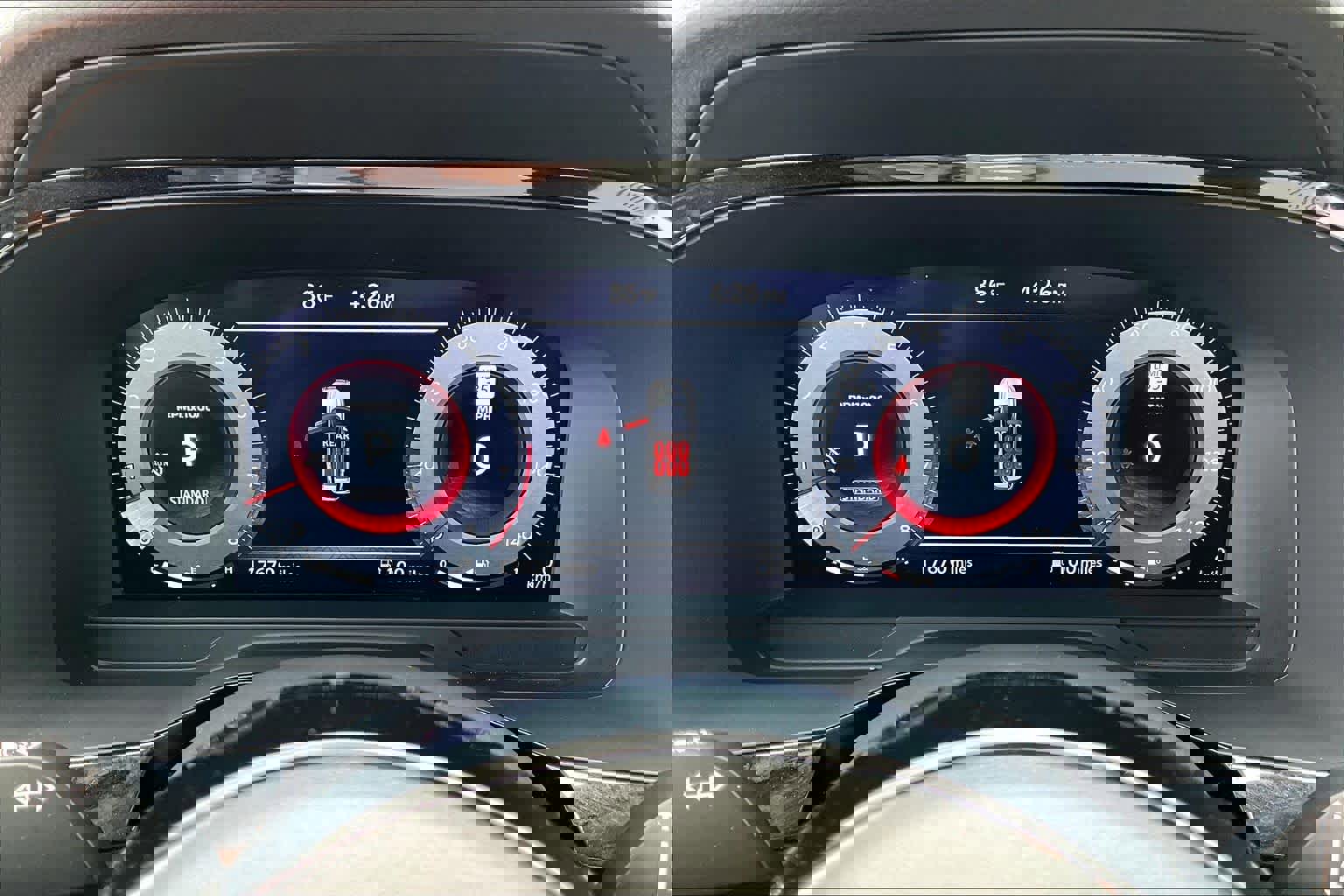 Certified 2025 Nissan Pathfinder Platinum w/ Cargo Package FWD image 26