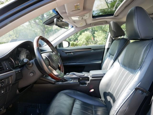 Used 2018 Lexus ES 350 w/ Luxury Package w/Wood Trim FWD image 8