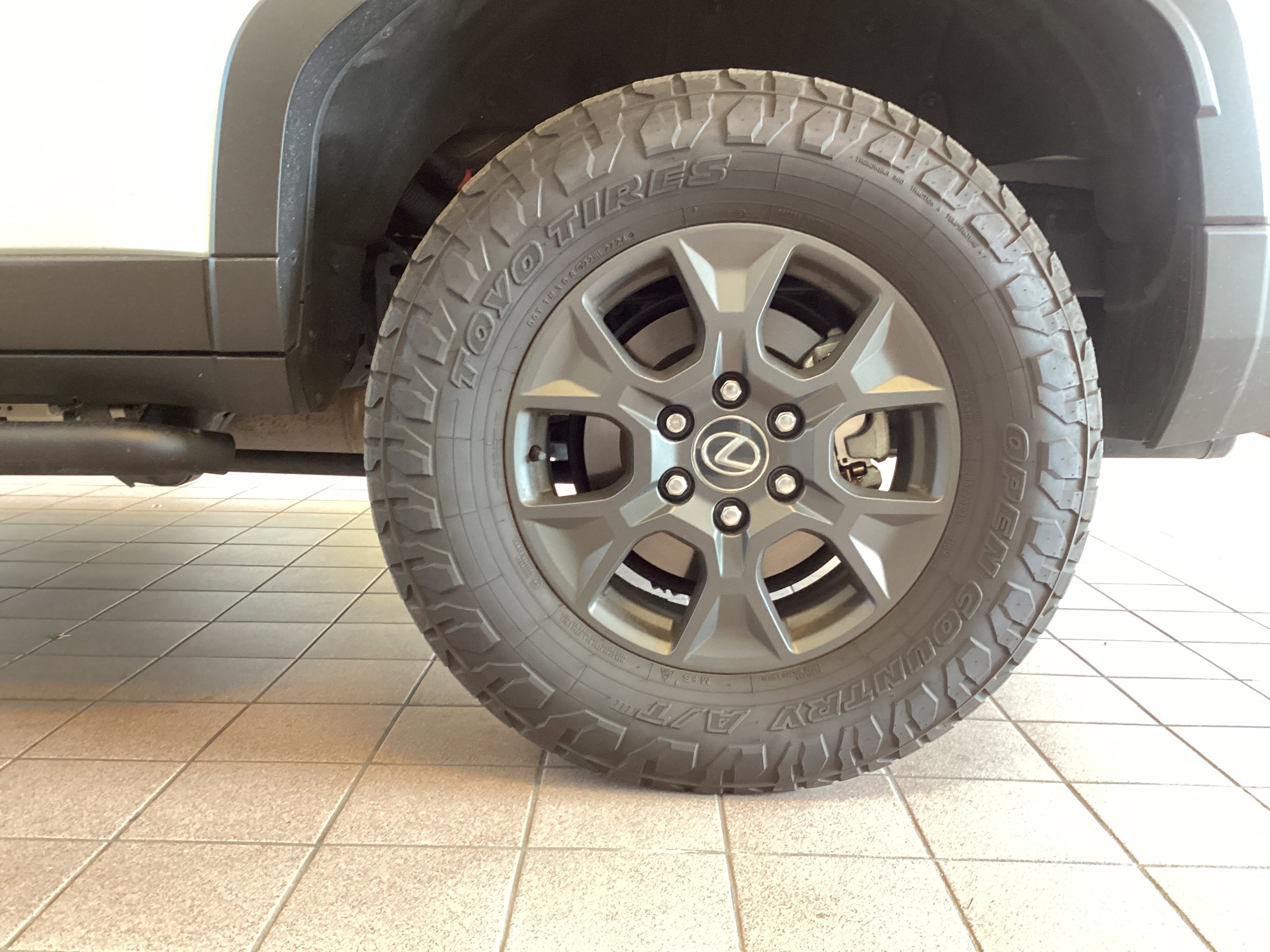 Used 2024 Lexus GX 550 AWD/4WD image 26